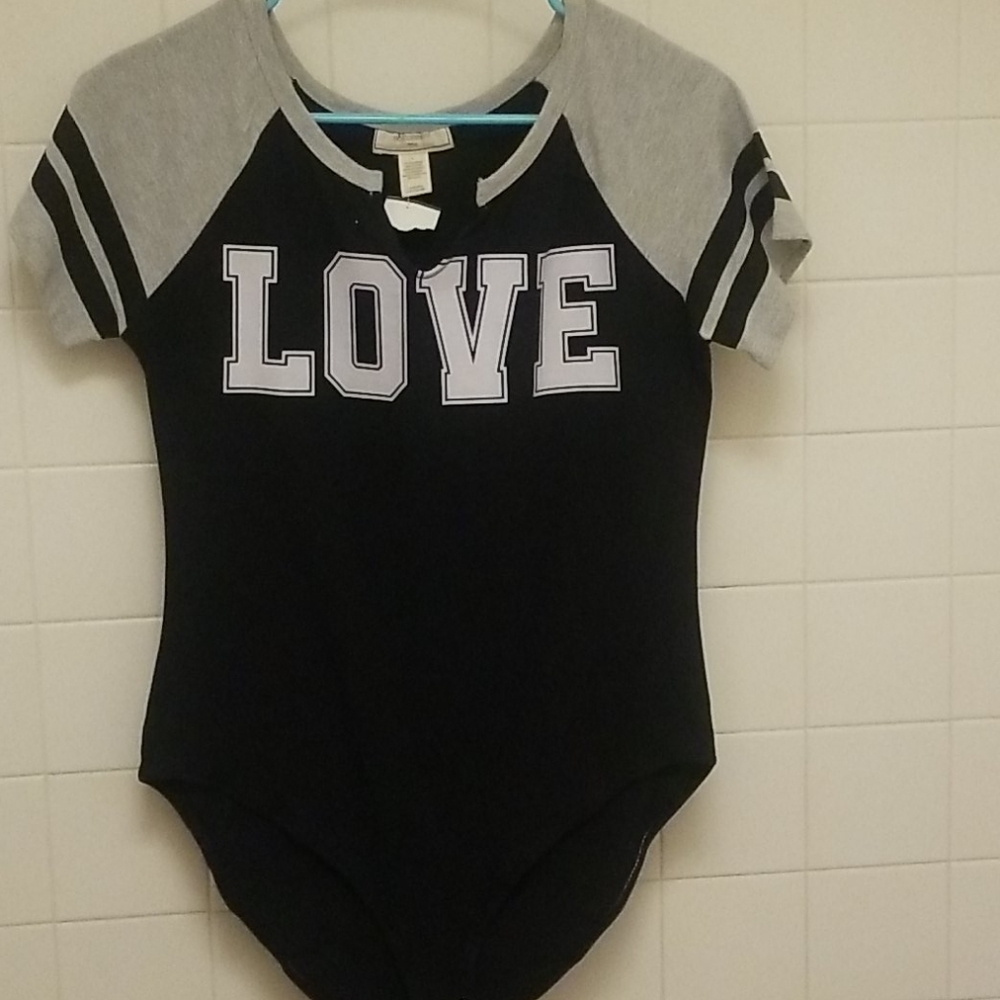 LOVE  Bodysuit sz L